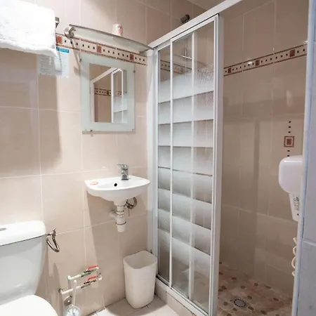 Hotel Edgar Quinet
