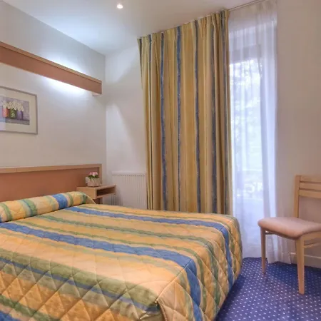 Hotel Edgar Quinet Parigi