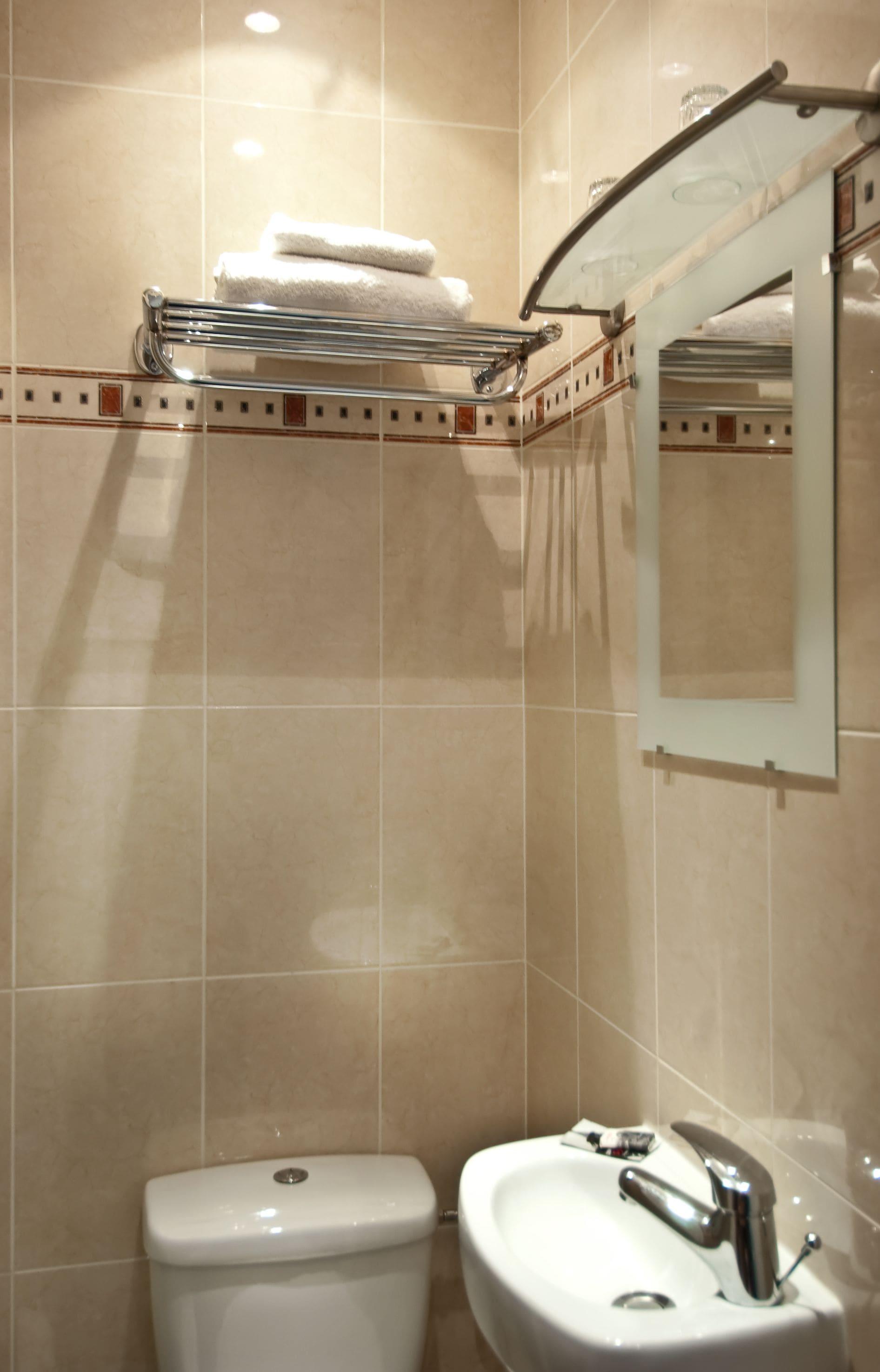 Edgar Quinet Hotel 2*